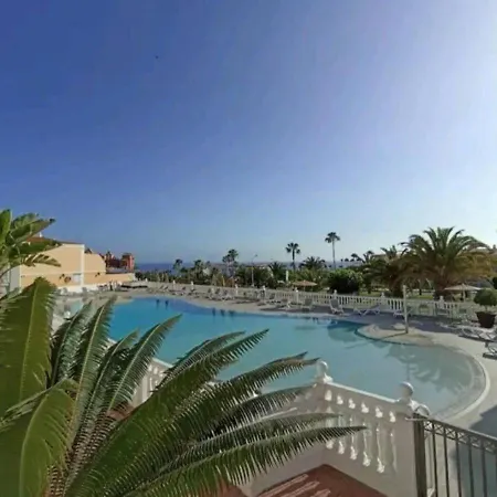 Veril Del Duque Spacious Terrace Appartamento *